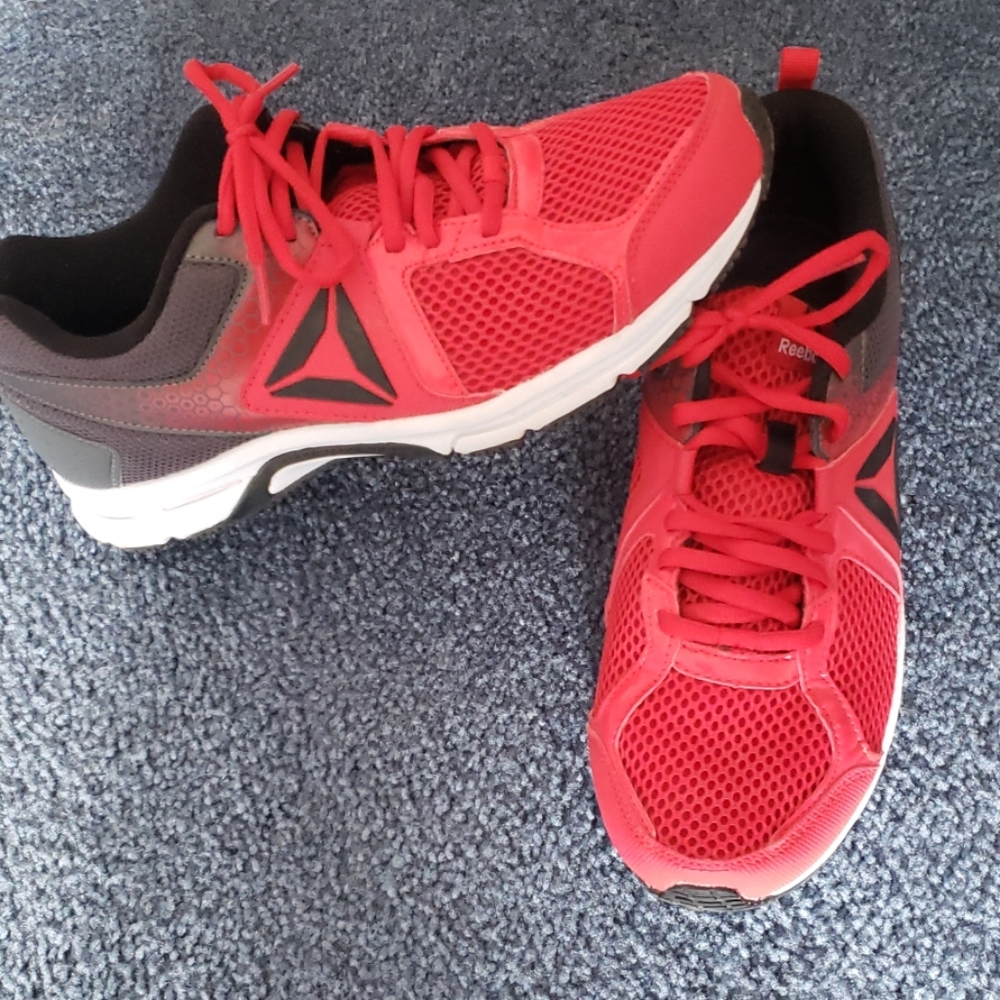 Reebok mens sneakers